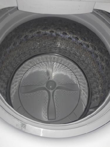 Se vende lavadora esta como nueva hagan sus  - Imagen 1