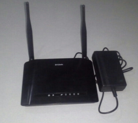 Vendo router Dlink modelo Dir615 repetidor wi - Imagen 1