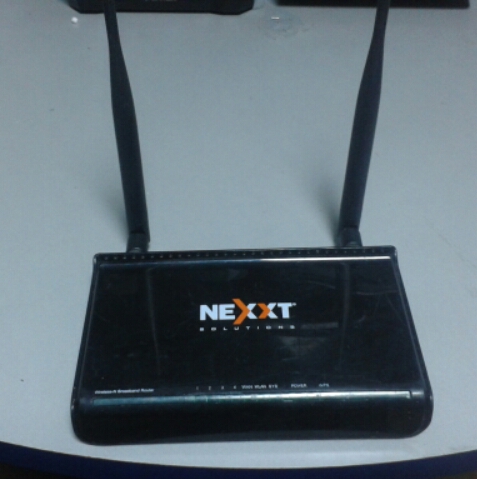 Vendo router repetidor wifi marca Nexxt de do - Imagen 1