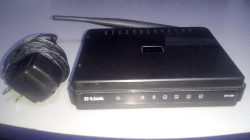Vendo router dlink modelo dir600 antena 5dBi  - Imagen 1