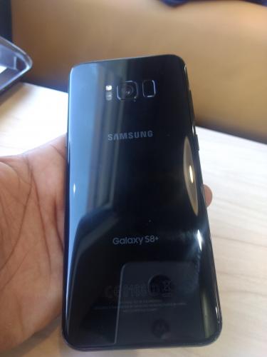 Vendo Samsung galaxy s8 plus negro liberado d - Imagen 3