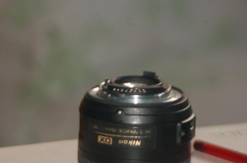 Vendo lente nikon 35mm DX 118 fijo Interesa - Imagen 2