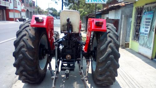 tractor universal ingles 4x4 de 80 caballos  - Imagen 2