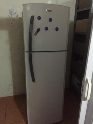 refrigerador CETRON en perfecto estado poco  - Imagen 1