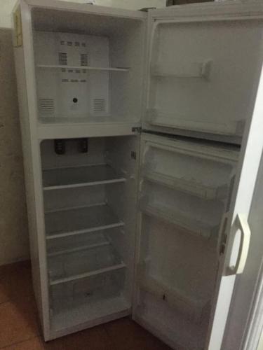 refrigerador CETRON en perfecto estado poco  - Imagen 2