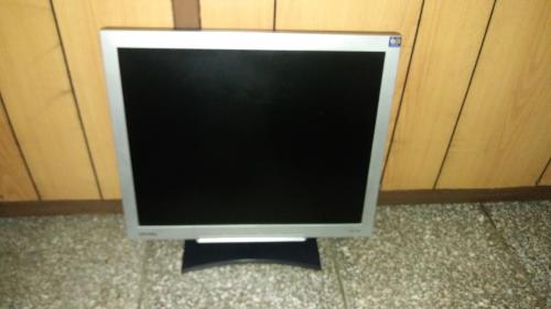 Vendo monitor para PC marca BenQ de 19pulg so - Imagen 1