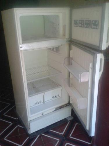 Vendo Refrigeradora CETRON de 9 pies usada p - Imagen 1