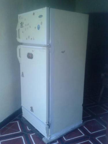 Vendo Refrigeradora CETRON de 9 pies usada p - Imagen 2