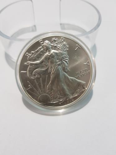 En Merliot vendo Moneda de plata LIBERTY 1 d - Imagen 1