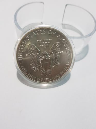 En Merliot vendo Moneda de plata LIBERTY 1 d - Imagen 3