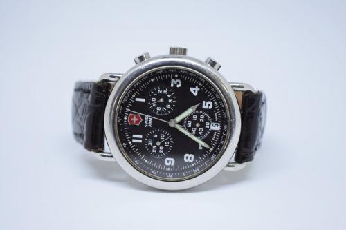 en Merliot vendo precioso reloj Swiss Army C - Imagen 1