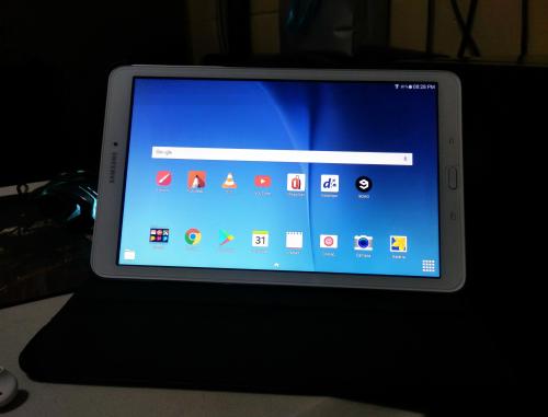 Vendo Samsung Galaxy Tab E Procesador QUad c - Imagen 2