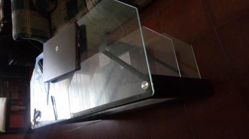 Esquinera de vidrio de 3 niveles 100 Vendo - Imagen 2