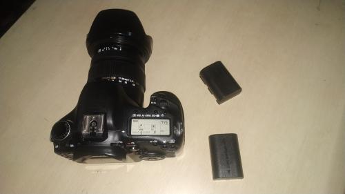 Canon 7D 2 baterias extras 750 - Imagen 2