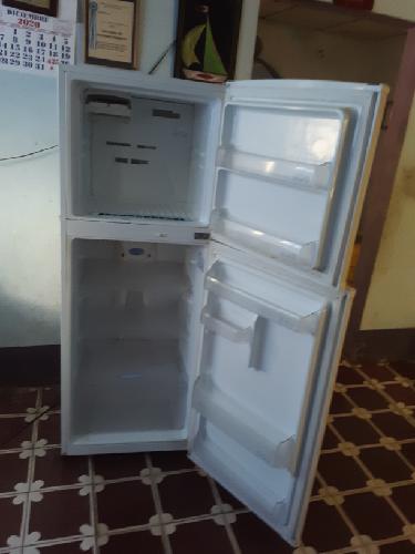 Vendo refrigeradora excelente y en un buen es - Imagen 3