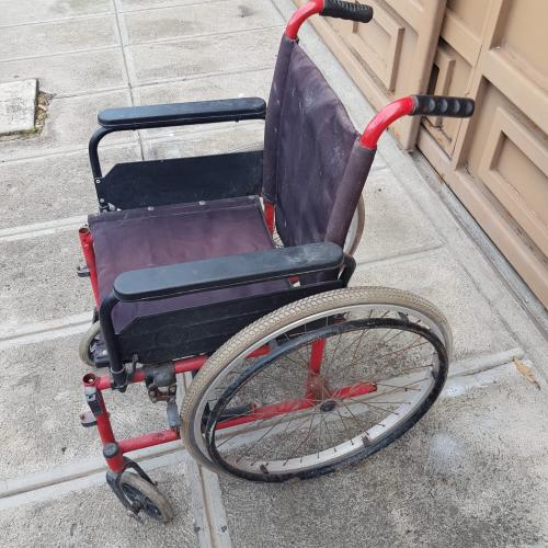 se vende silla de ruedas usas necesita repara - Imagen 1