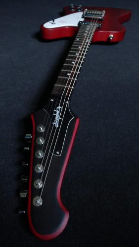 Guitarra Epiphone Firebird Studio en excelent - Imagen 2
