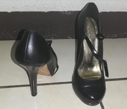 Zapato para Dama  Cantidad: 3 pares  Condic - Imagen 3