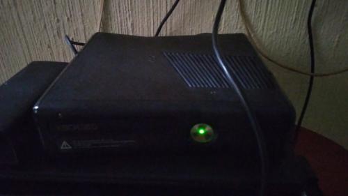 vendo Xbox 360 en buen estado sin modificacio - Imagen 2