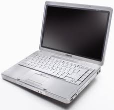 Vendo laptop Presario V2000 compaq con disco  - Imagen 1