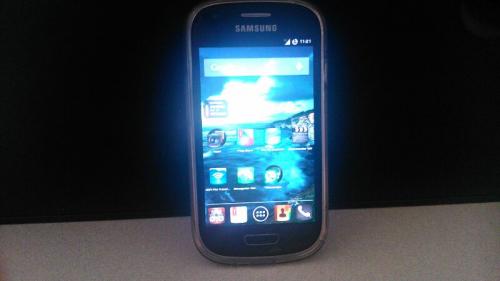 Vendo Samsung Galaxy S3 Mini GT8190 esta ni - Imagen 2