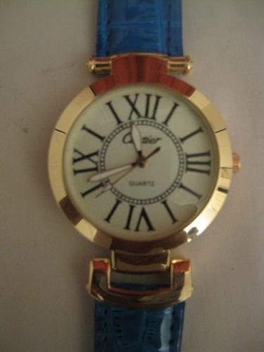  Reloj para Dama marca CARTIER en  color azu - Imagen 2